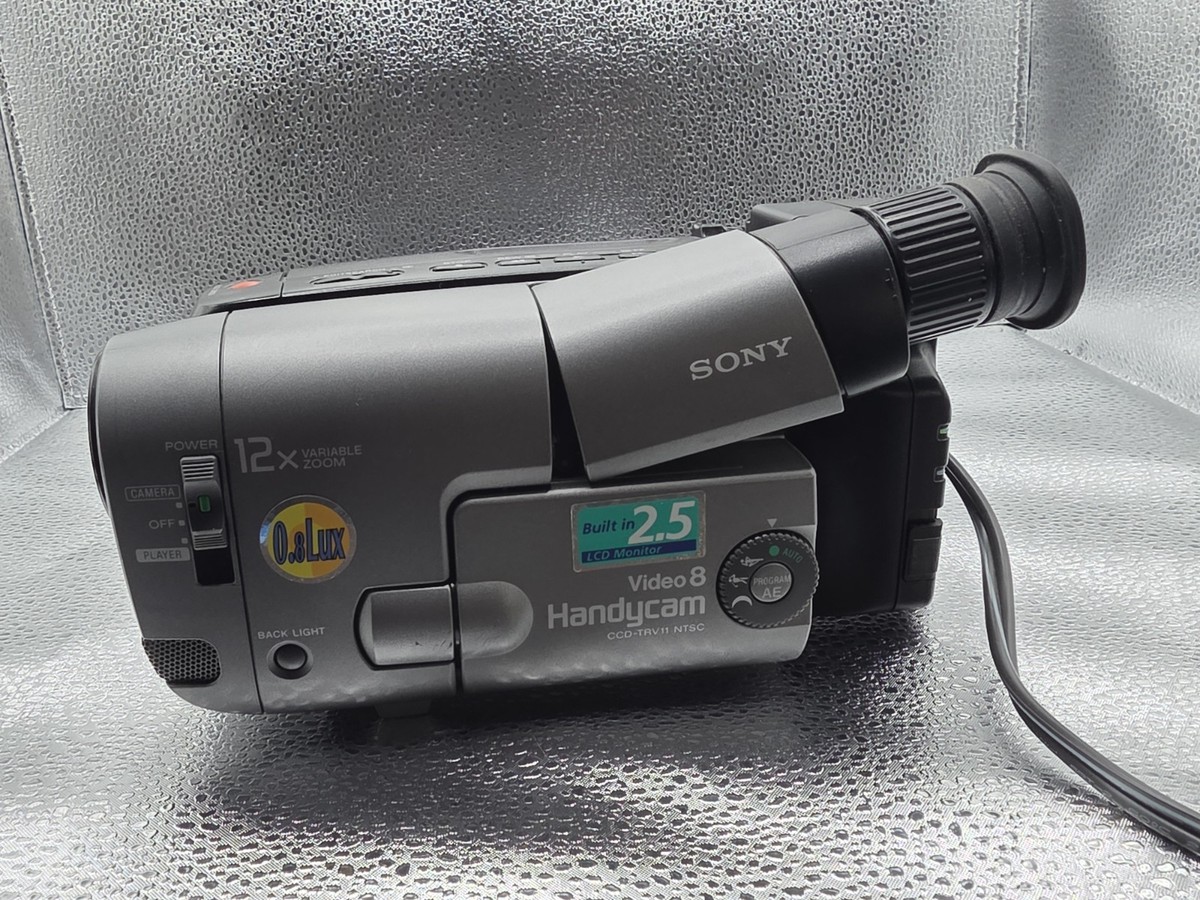 Sony Handycam CCD-TRV11 Video 8 With Storage | eBay