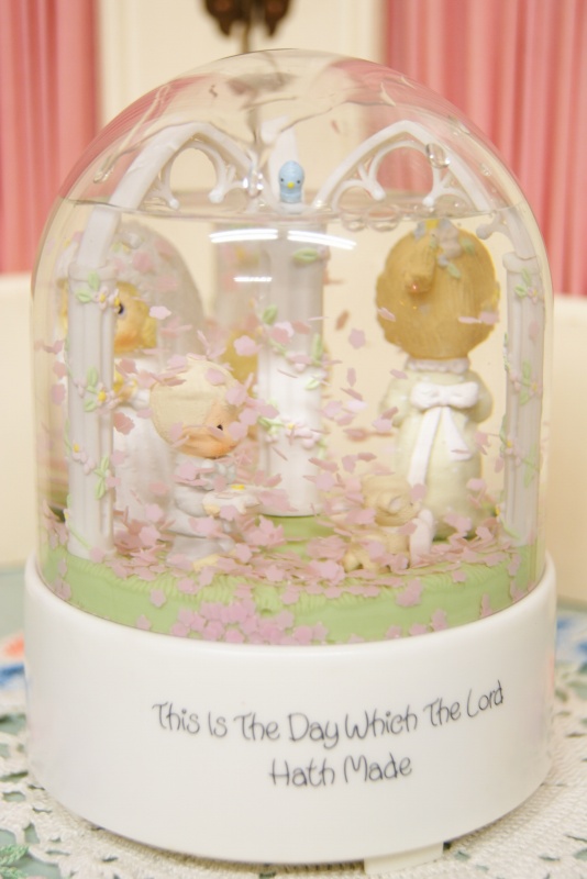 1985年 Precious Moments☆プレシャスモーメント オルゴール☆ - Merry Bee