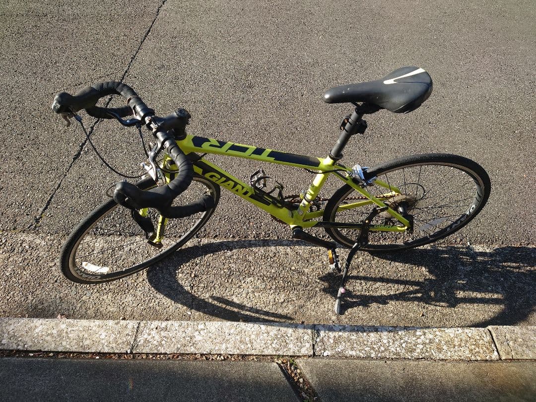 現状品要修理 GIANT TCR　エスポワール　ジュニア　ロードバイク イエロー GIANT 「ジャイアント」 TCR ESPOIR 24 2015年モデル ジュニア ロード