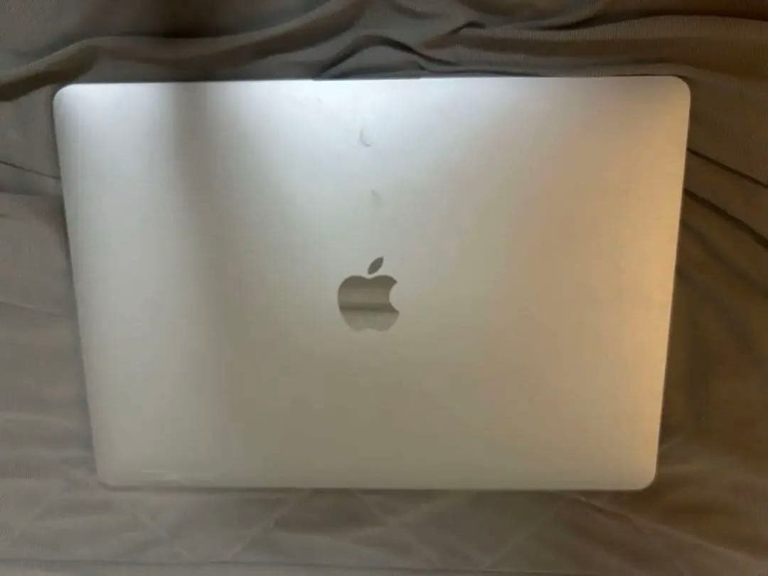 MacBook Air 2020 13インチ i3 8GB 256GB シルバー Amazon.co.jp: 【整備済み品】 Apple MacBook Air Retina 2020(13