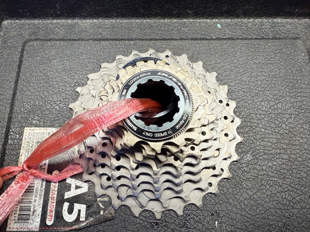 美品！　シマノデュラエース　R9100 スプロケット Amazon | シマノ(SHIMANO) カセットスプロケット CS-R9100 11S 11-25T