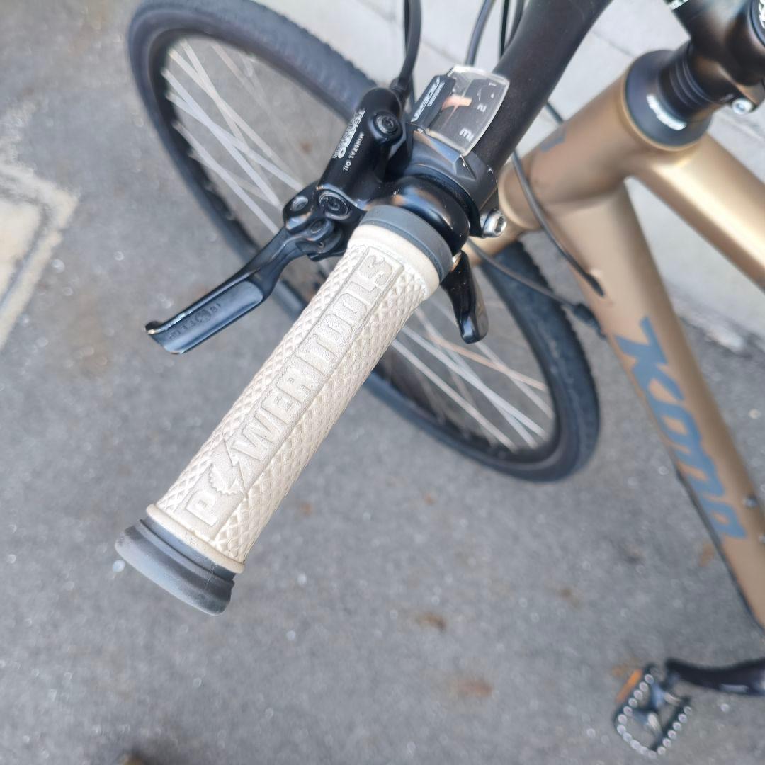 引取限定 大阪 クロスバイク 油圧 ディスクブレーキ KONA DEW - メルカリ